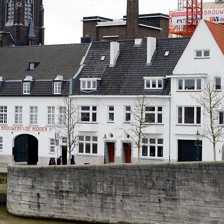 M-Maastricht Villa Bagian luar foto